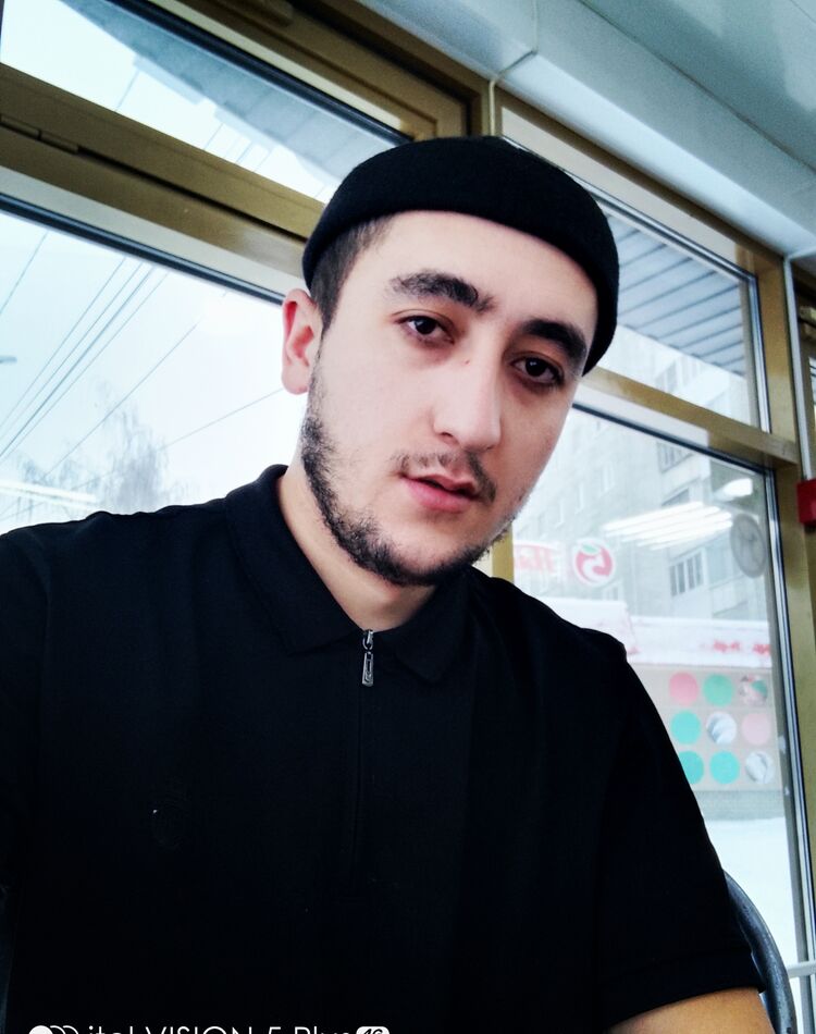  39903132  Sharaf, 24 ,     