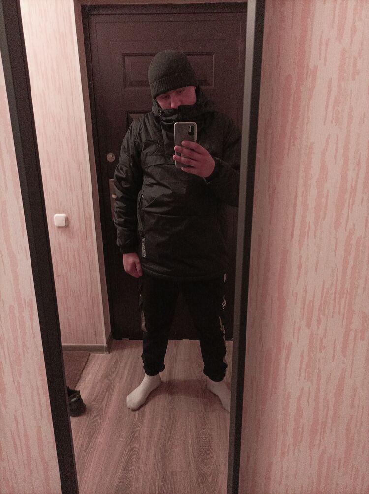  38903152  , 22 ,    