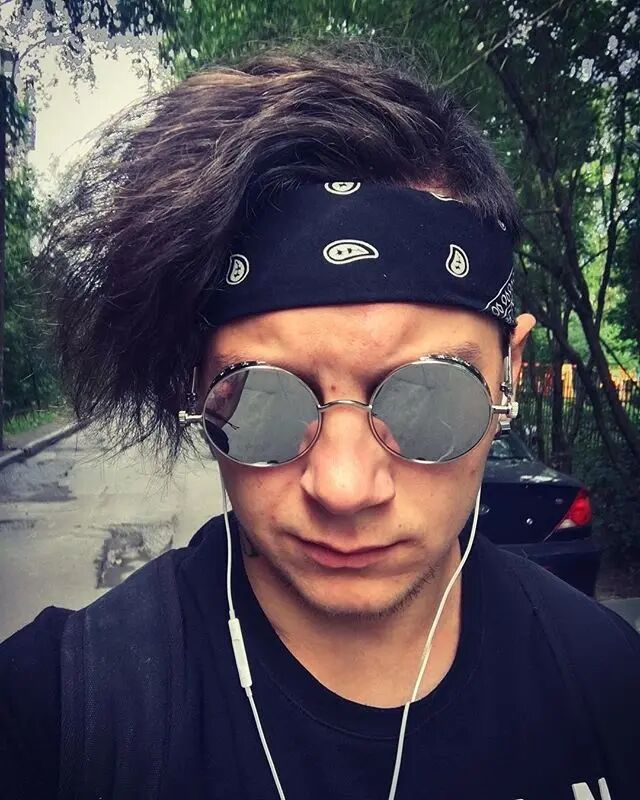  ,   Roman, 28 ,   ,   