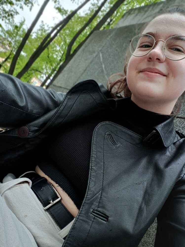  26876172  , 22 ,    -