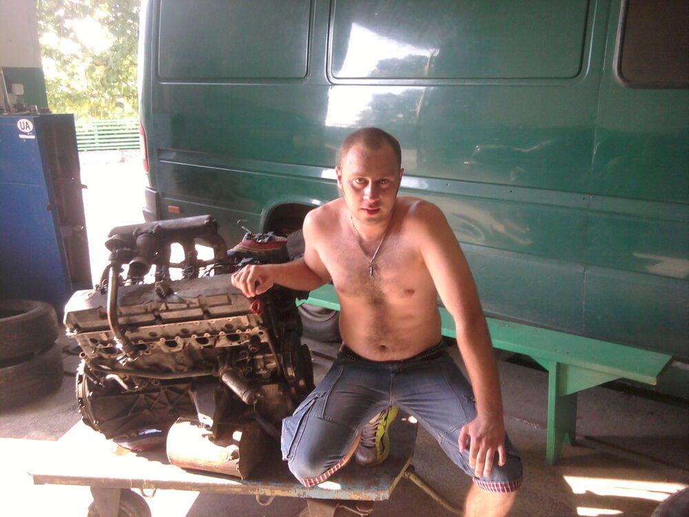 4984562  , 40 ,    