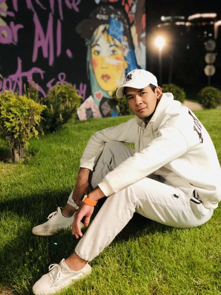  ,   Ilyosjon, 24 ,   ,   