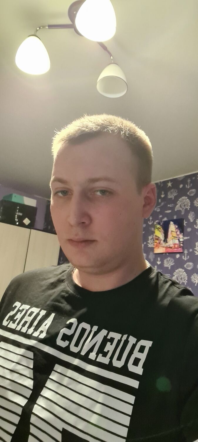  ,   Igor, 33 ,   ,   
