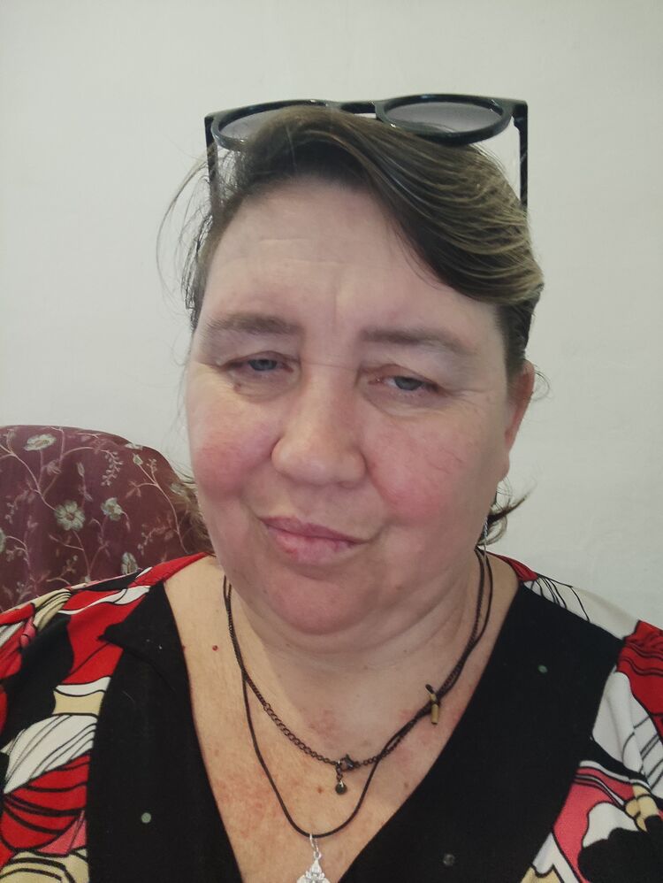  51963202  , 46 ,    -