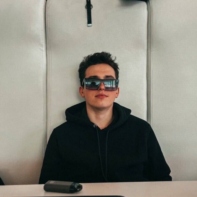 ���� 40304912 ����� ����, 22 ����, ���� ���������� � ����������