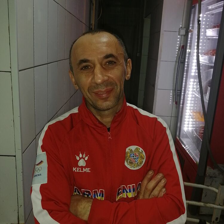  ,   Arsen, 53 ,   ,   , c 