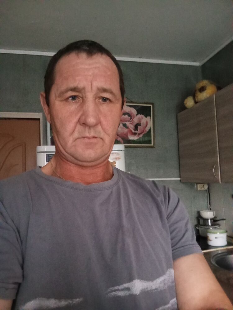  46037072  , 54 ,    