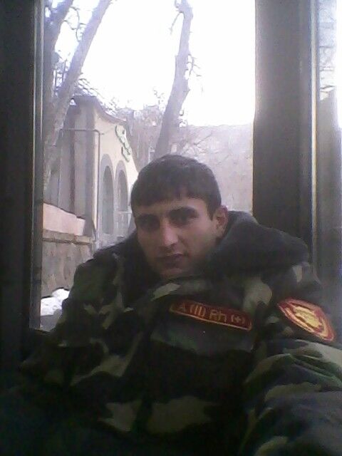  ,   HOVO, 34 ,   ,   , c 