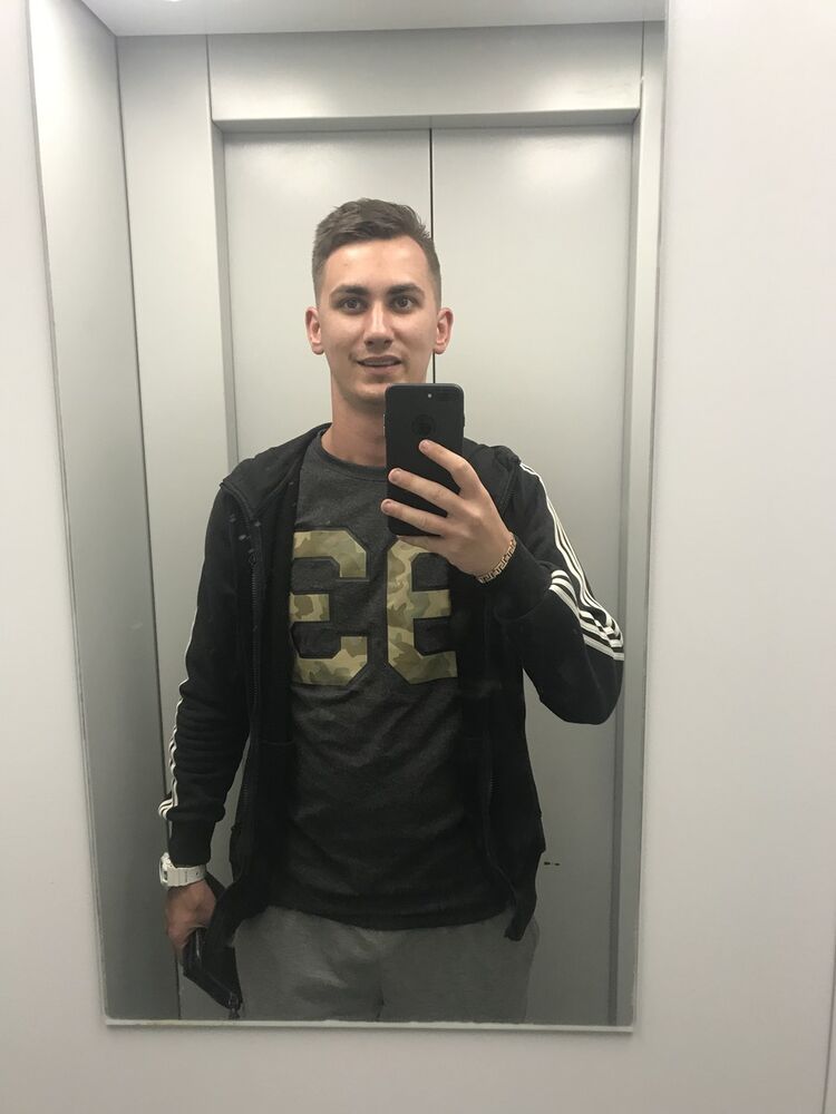  13540892  , 32 ,    