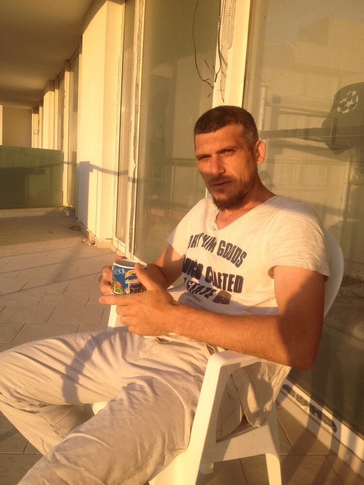  ,   Aleks, 40 ,   ,   , c 