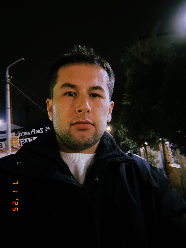  48807712  Xayrullo, 31 ,    