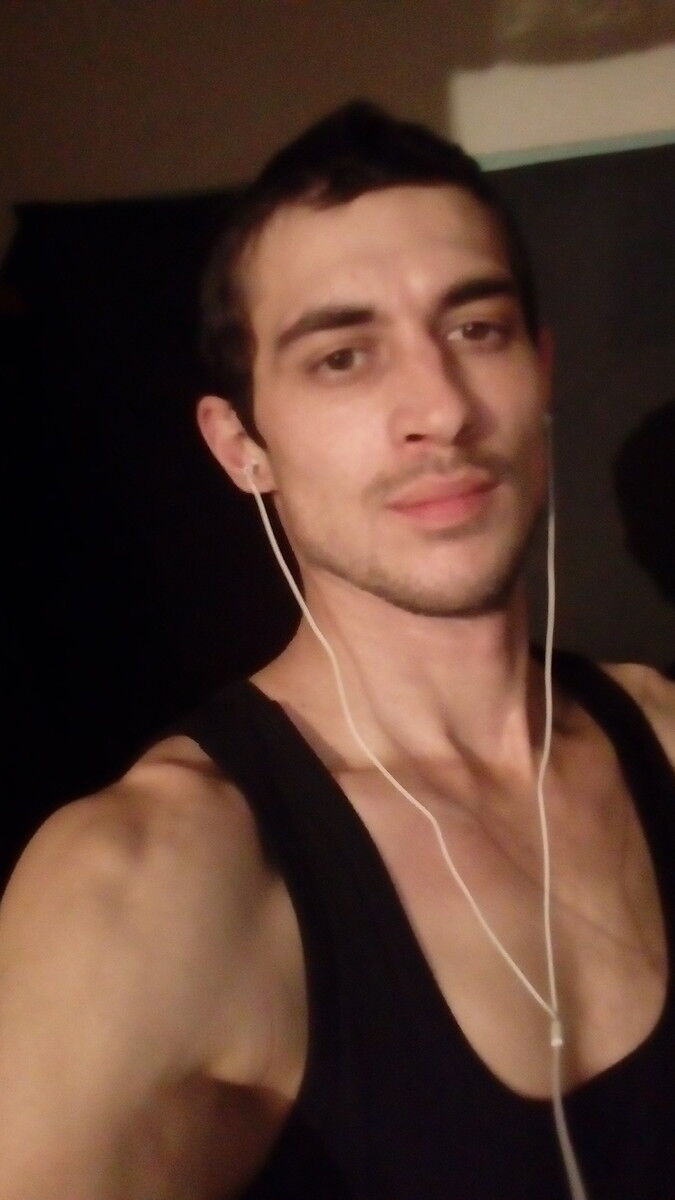  19089822  , 37 ,    