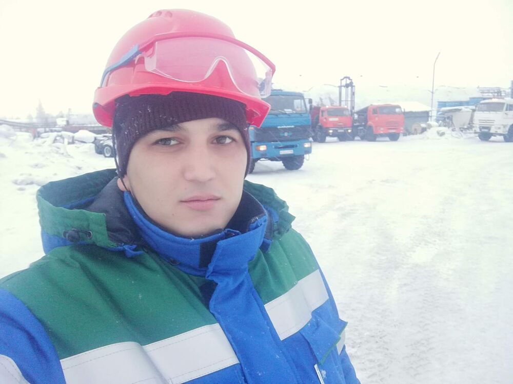  ,   Elyorbek, 33 ,   ,   