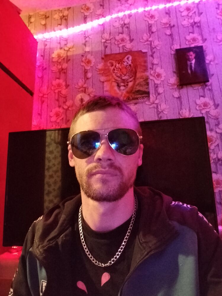 ���� 56223802 ������� ��������, 33 ����, ���� ���������� � �����