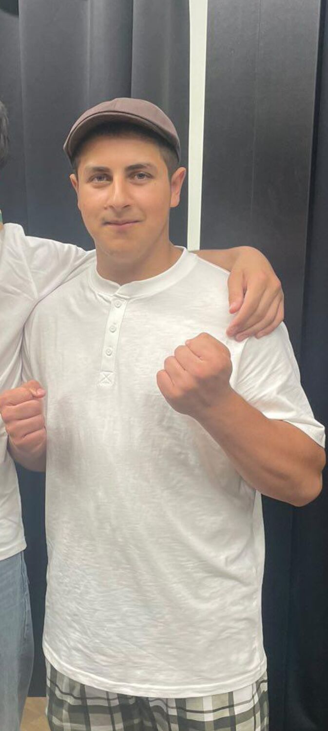  54206312  Fafs, 18 ,    