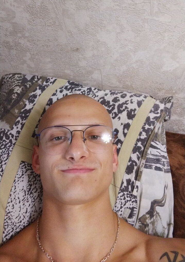  52483372  , 21 ,    