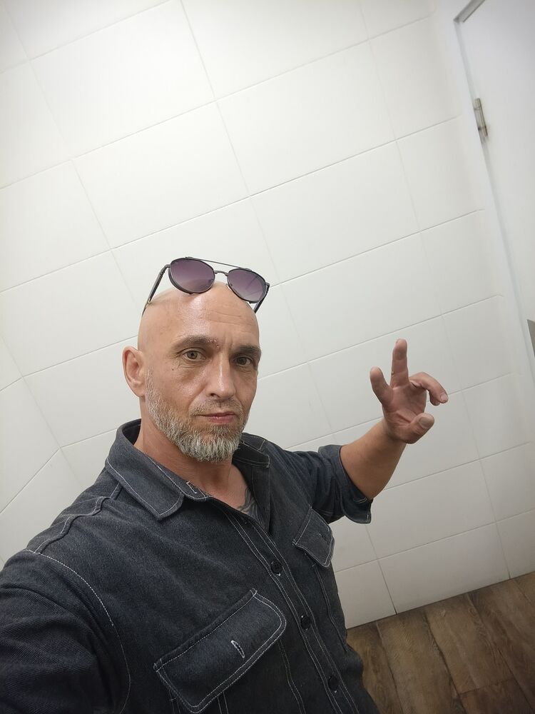  52975082  , 45 ,    