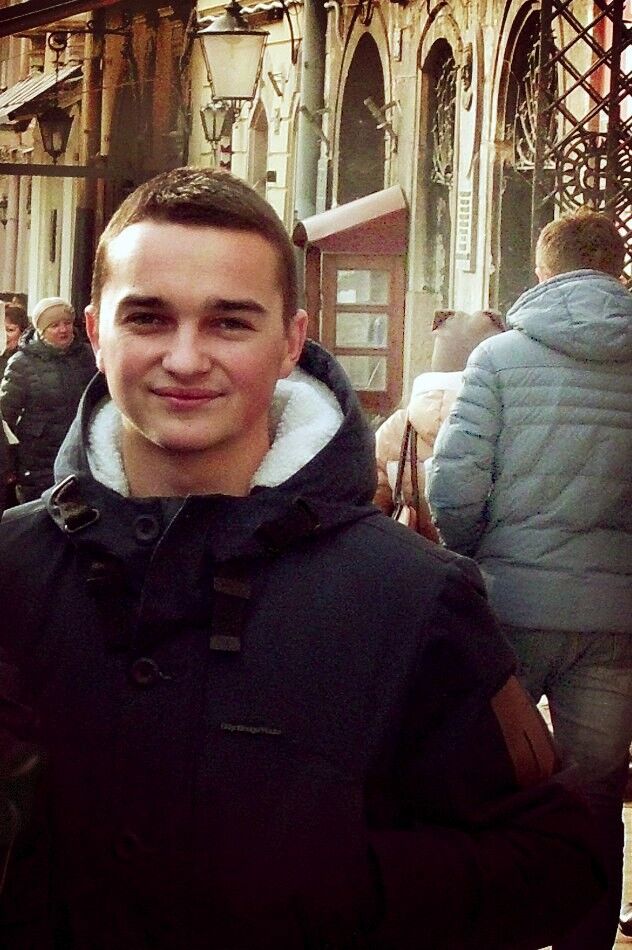  ,   Andrii, 28 ,   ,   , c , 