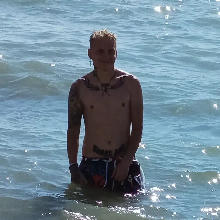  45158362  , 27 ,    