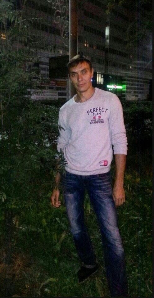  ,   Aleksey, 43 ,   c 