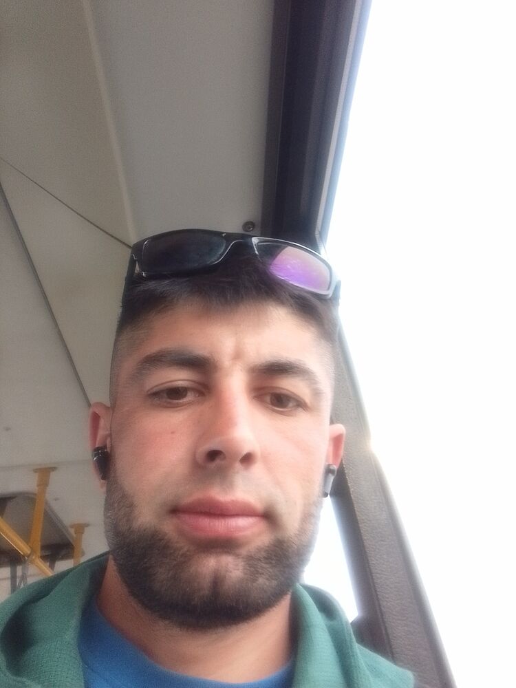  34634702  , 28 ,    