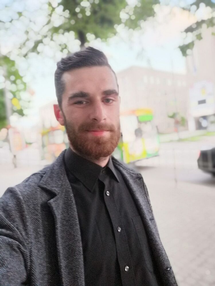  ,   Vitalij, 27 ,   ,   , c 
