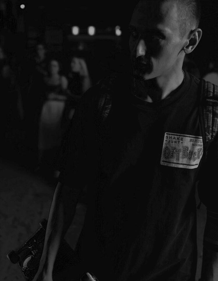 ���������� ����, ���� ������� NotNotFun, 32 ����, ������������ ��� ������, ����� � ���������