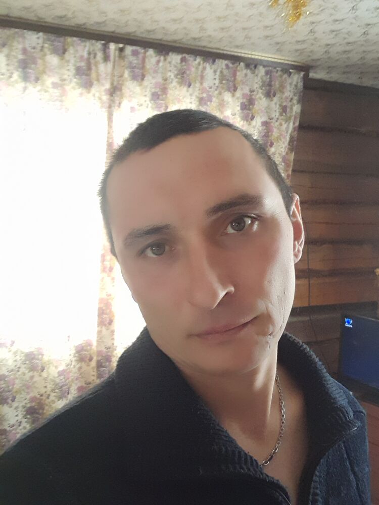  40458702  , 32 ,    