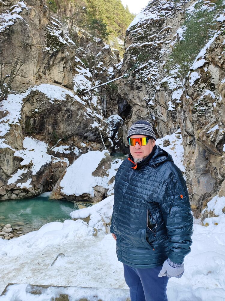  --,   Dmitry, 48 ,   ,   , c , 