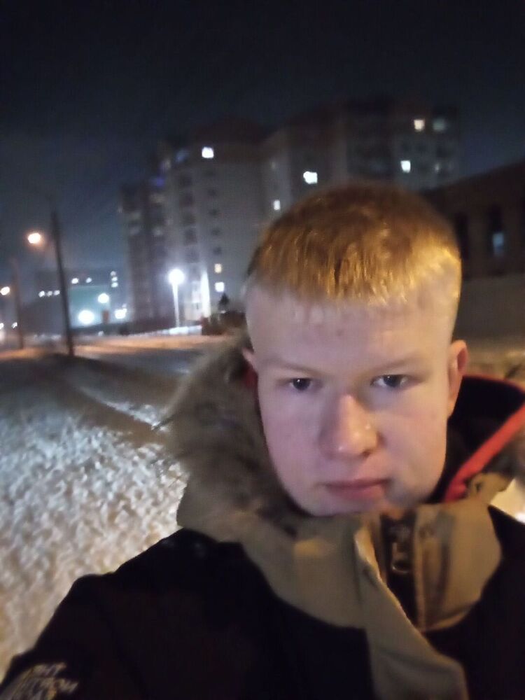  42587002  , 20 ,    