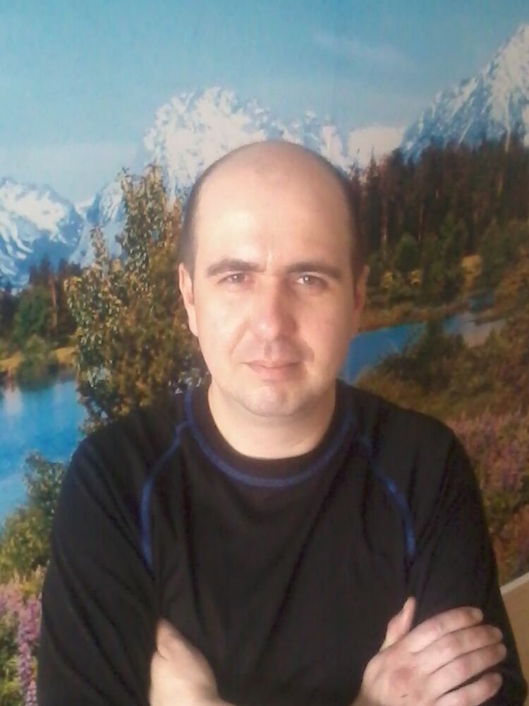  ,   Pavel, 44 ,   ,   , c 