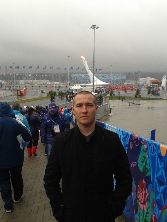  ,   Alexei, 40 ,   ,   , c 