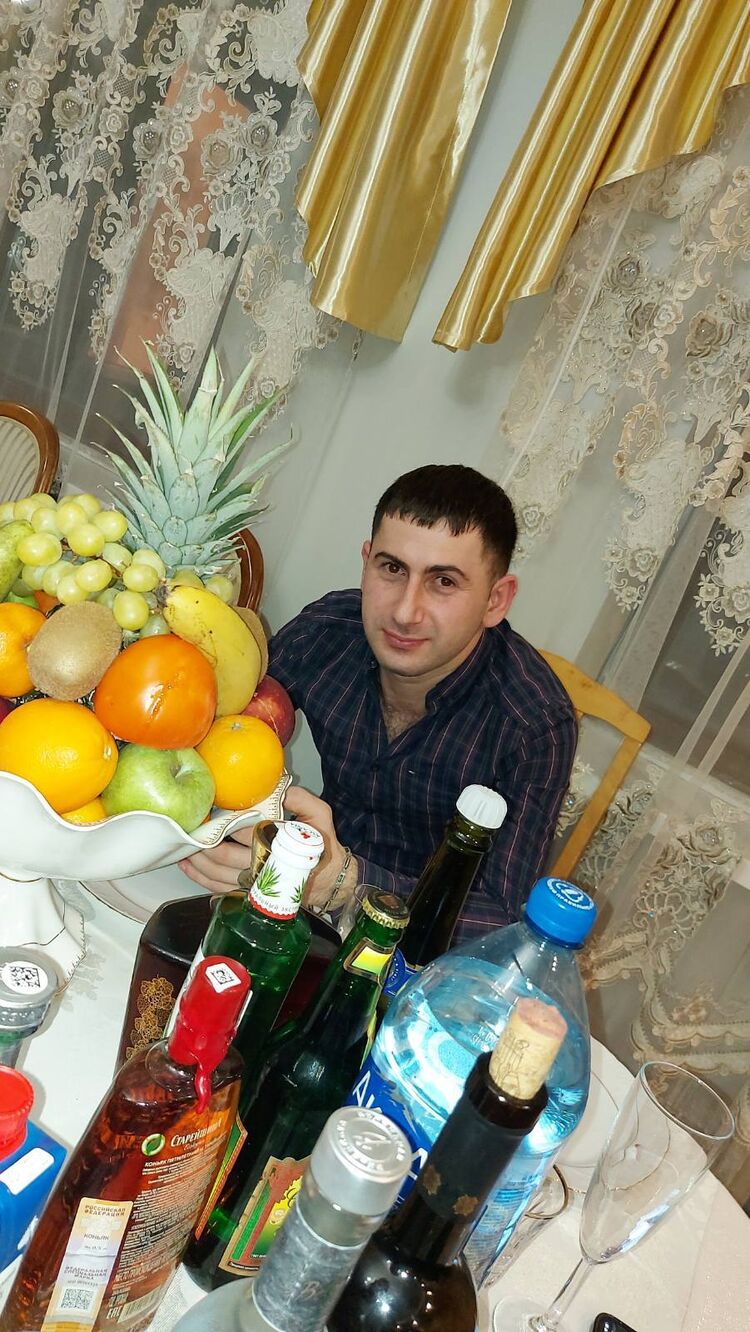 ���� 24889972 ������� Arman, 32 ����, ���� ���������� � �������