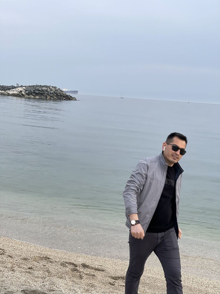  ,   Matin, 37 ,   ,   