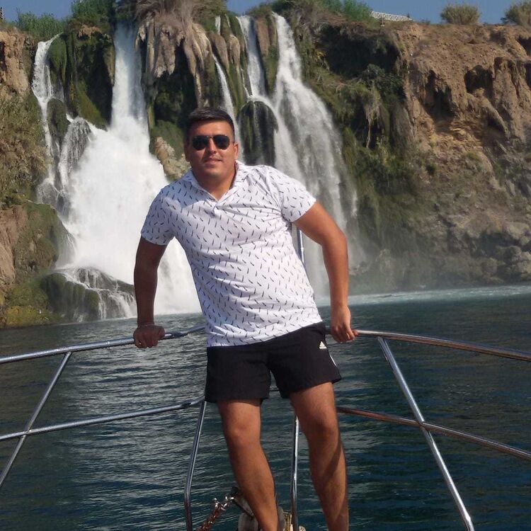  18282412  Cina, 36 ,    