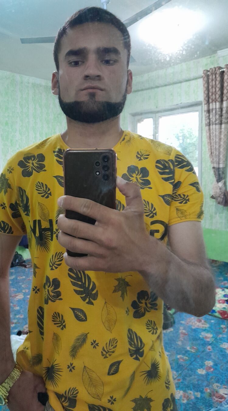  ,   Khuligan, 21 ,   ,   