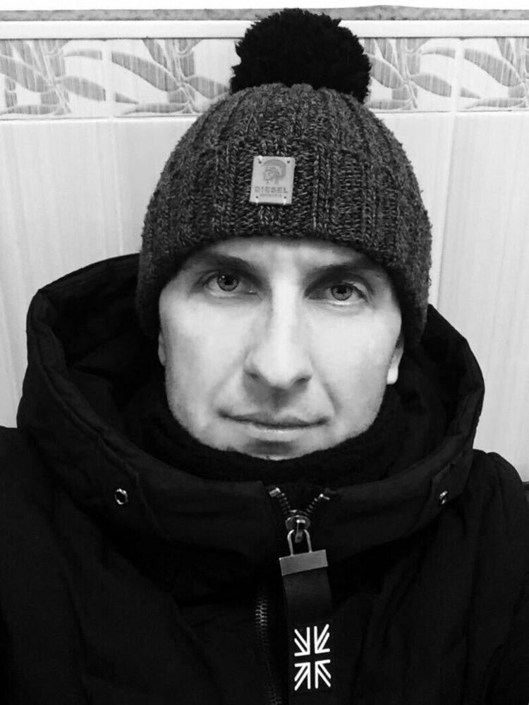  -,   Valentin, 36 ,   ,   , c 