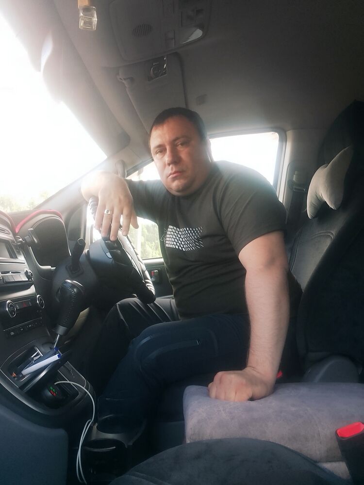  44418532  , 39 ,    