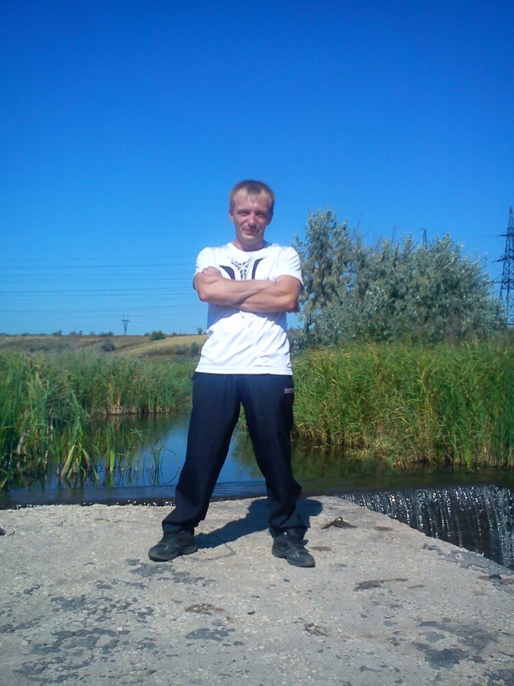  4180802  Aleks, 40 ,    