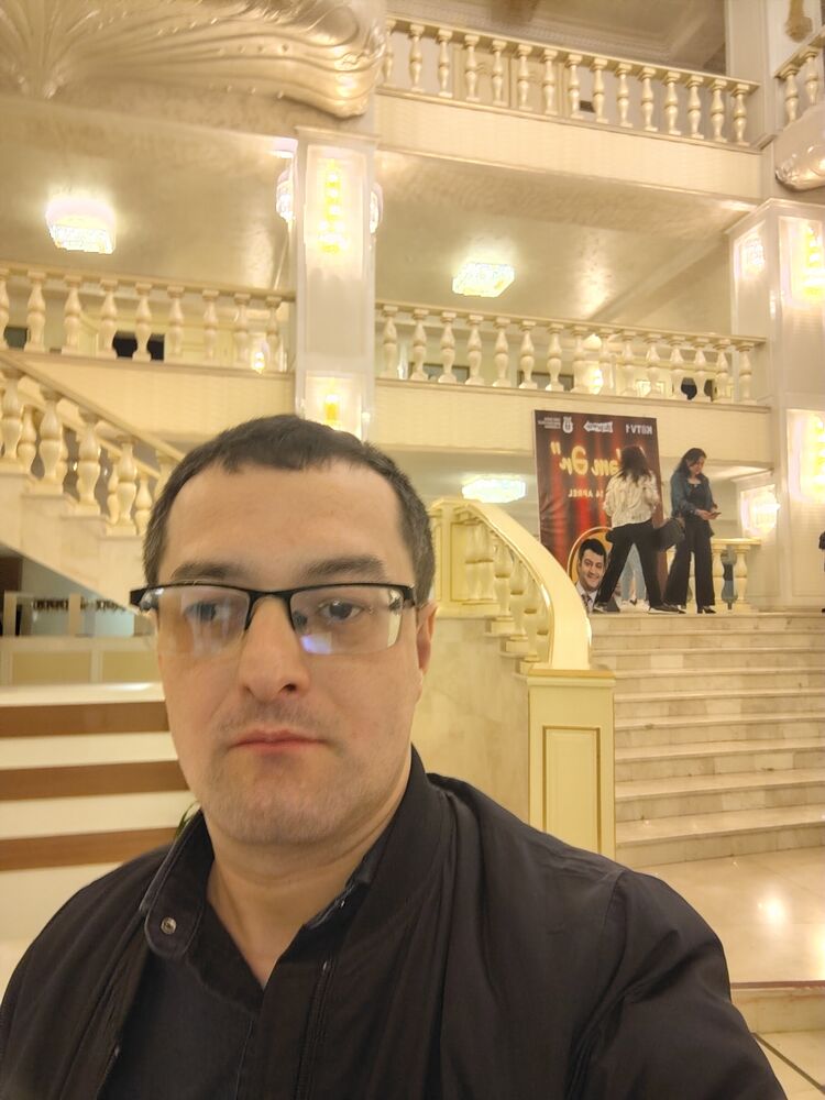  50056182  Ceyhun, 32 ,    