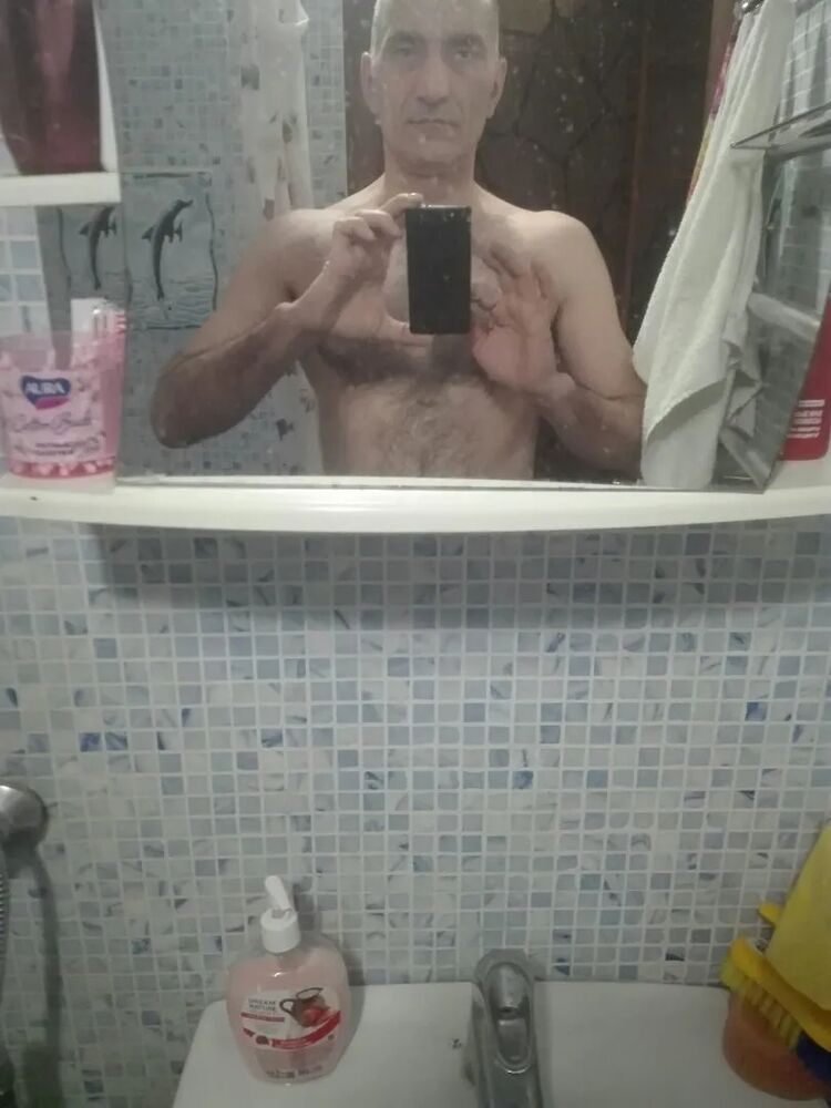  46685312  , 40 ,    