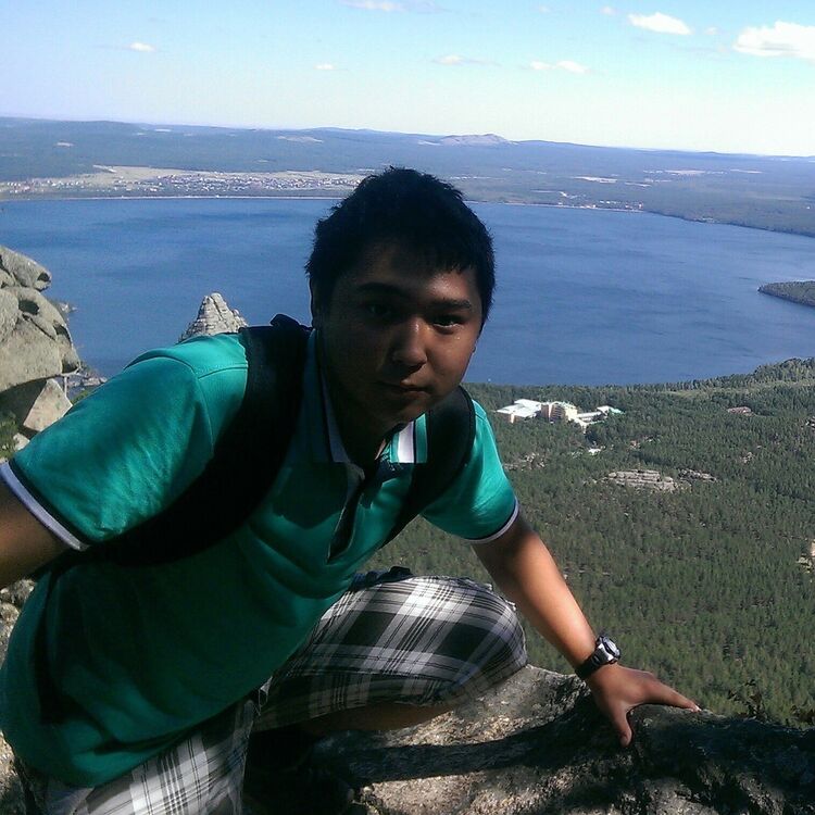  8728962  Yersik, 29 ,    