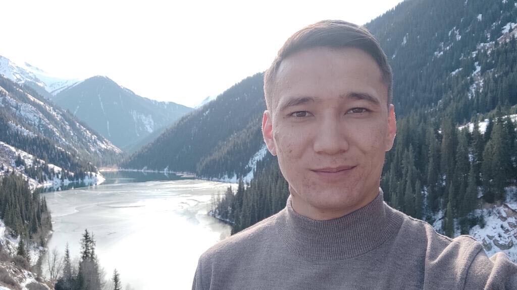  ,   Nursultan, 32 ,   ,   