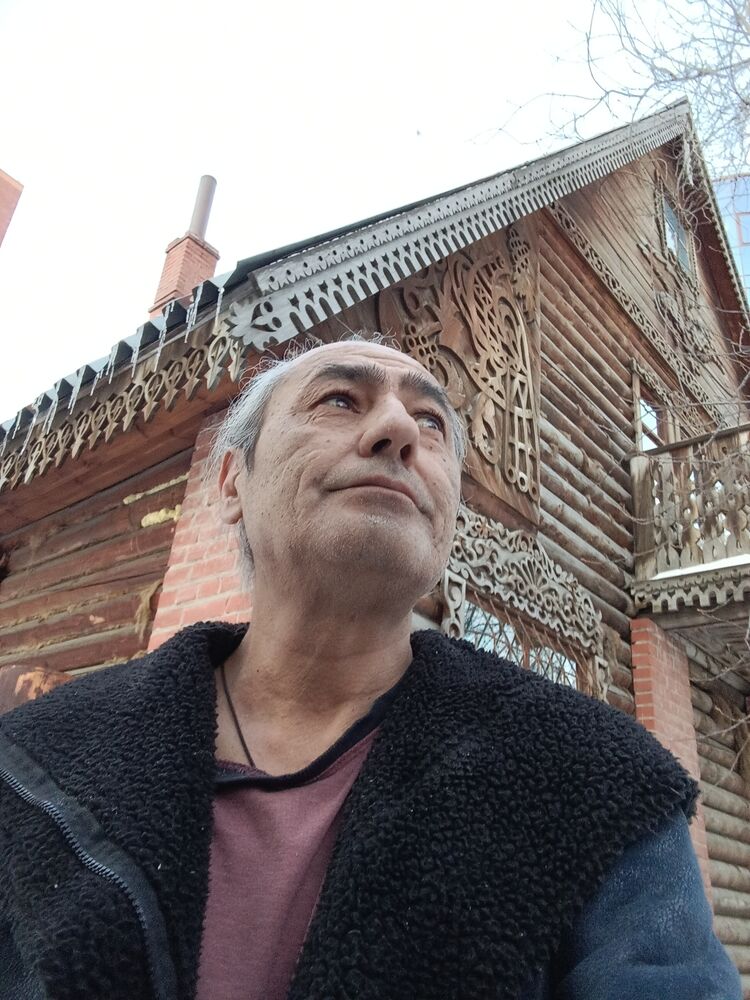  41829782  Alisher, 58 ,    