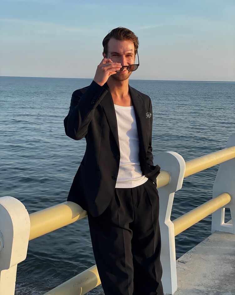  ,   , 35 ,   ,   