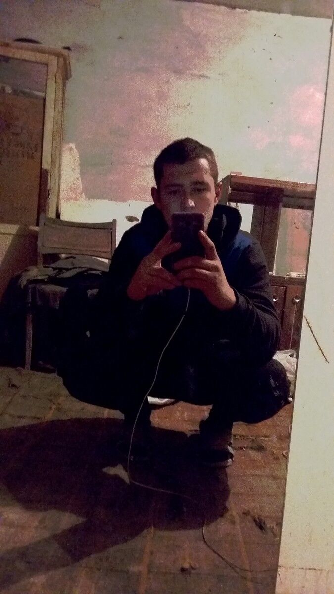  18275932  , 30 ,    