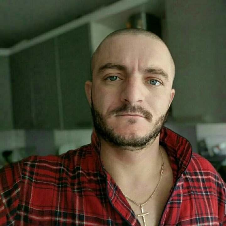  19439222  Misha, 35 ,    