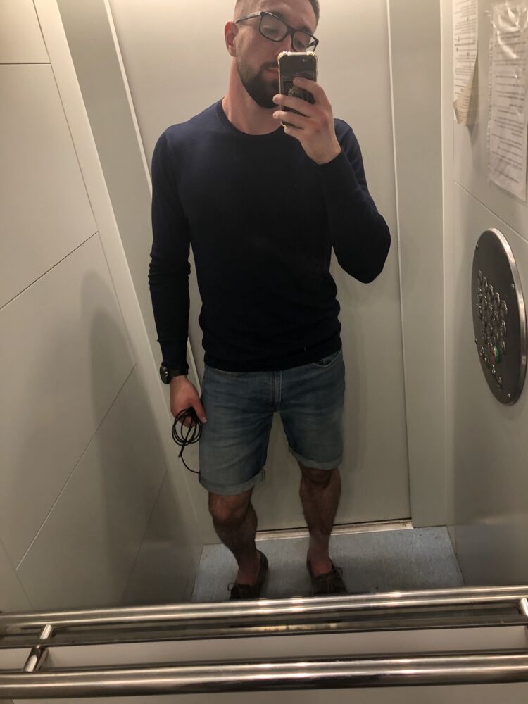  43769272  , 25 ,    
