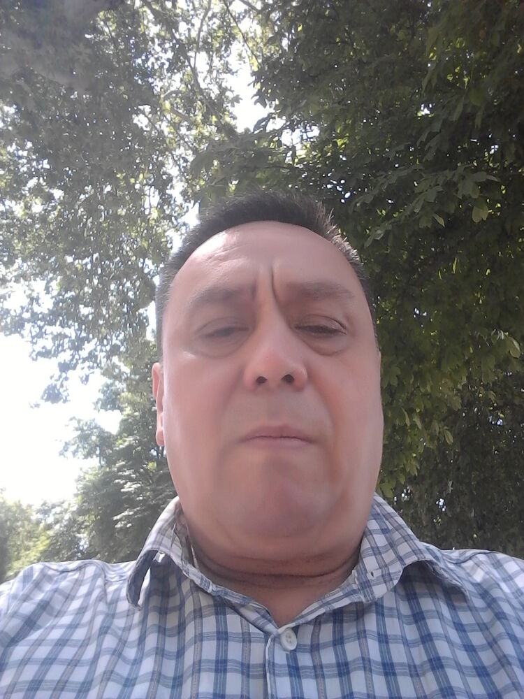  35639302  , 61 ,    