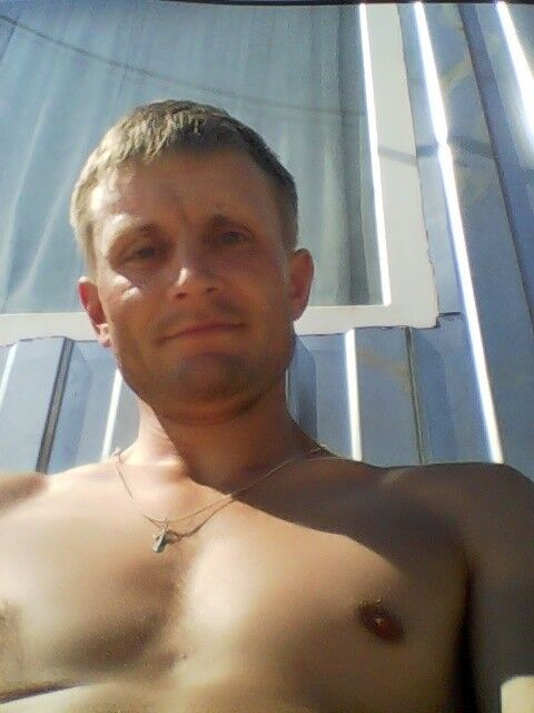  13046402  , 35 ,    